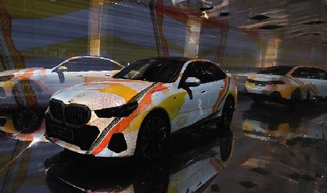 Yeni BMW i5, "The Electric AI Canvas" Enstalasyonuyla Contemporary Istanbul'da Sanatseverlerle Buluşuyor