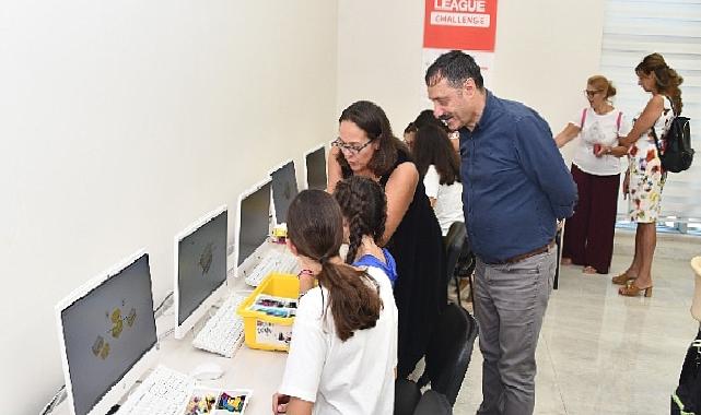 Yurt Dışından Gelen Öğrenci ve Öğretmenler Yenişehir Belediyesi Akademi'yi Gezdi