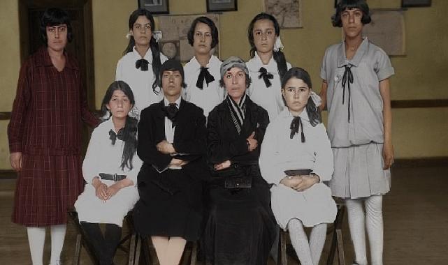 Bilkom Cumhuriyet'in İlk Yıllarına Ait Görülmemiş Fotoğrafları Geleceğe Taşıyor