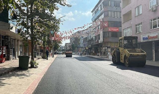 Körfez Adnan Kahveci Caddesi ve Atatürk Bulvarı Asfaltlanıyor